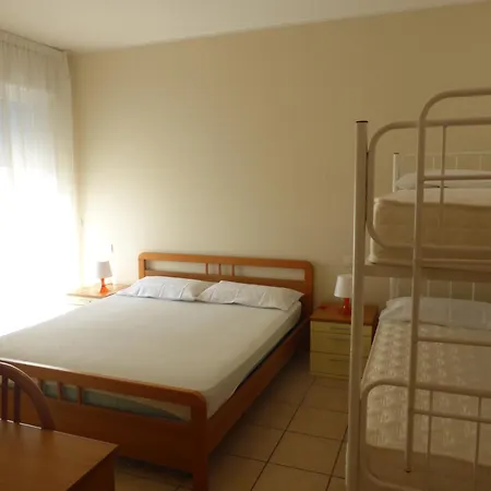 Apart Otel Playa