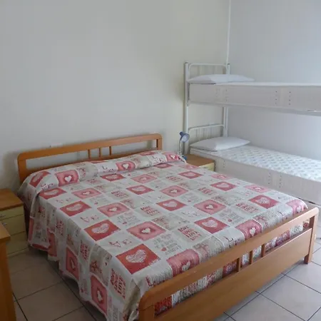 Playa Aparthotel *